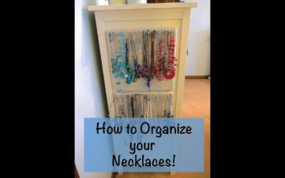 How to Organize Necklaces – DIY necklace organizer!